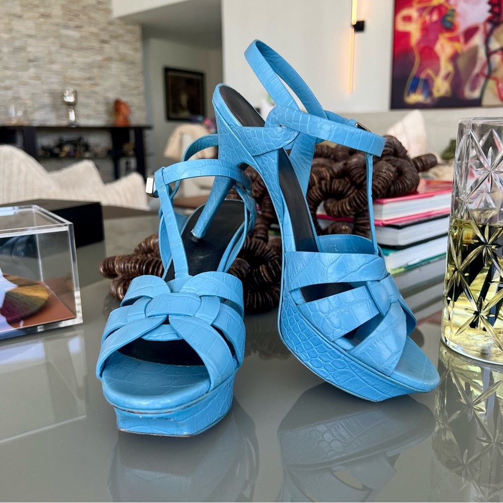 SAINT LAURENT TRIBUTE PATENT LEATHER PLATFORM SANDALS